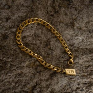 Pulseira Lynwood Gold para homem produzida em aço inoxidável dourado estilo corrente da marca Twobrothers.